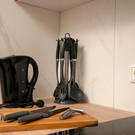 Lejlighed Serviceroom24 - 4 In Wlan - Smart-tv - 24-7 Check-in Und Kueche