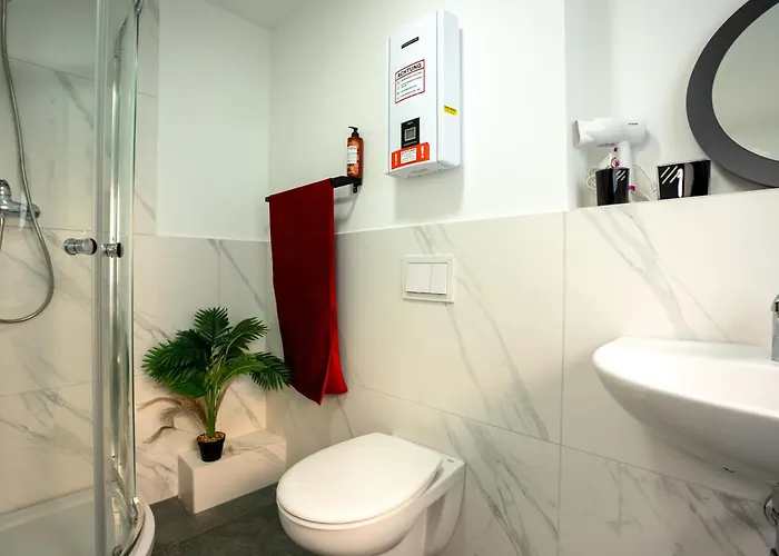 Lejlighed Serviceroom24 - 4 In Wlan - Smart-tv - 24-7 Check-in Und Kueche *