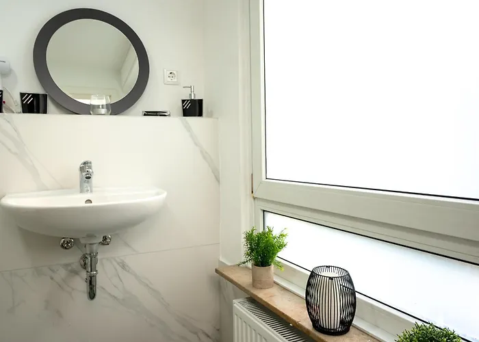 Serviceroom24 - 4 In Wlan - Smart-tv - 24-7 Check-in Und Kueche Appartement *